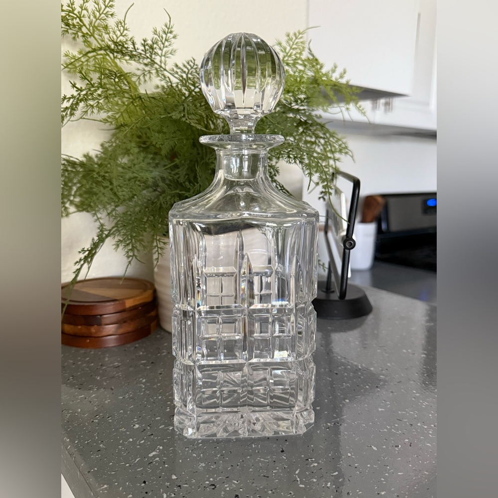 Marquis by Waterford Elegant Crystal Decanter